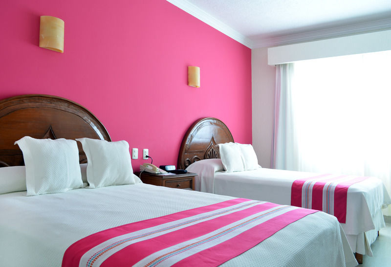 Hotel Margaritas Канкун Екстериор снимка