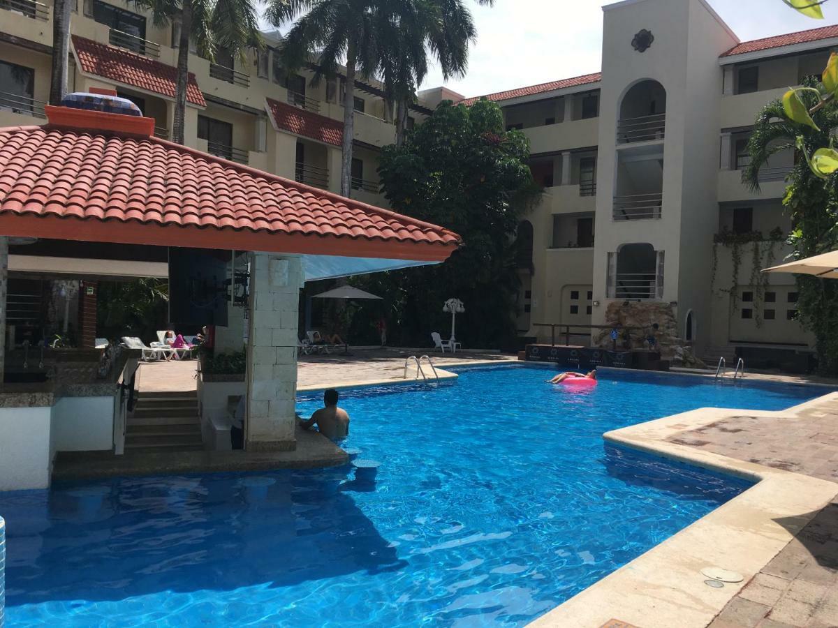 Hotel Margaritas Канкун Екстериор снимка